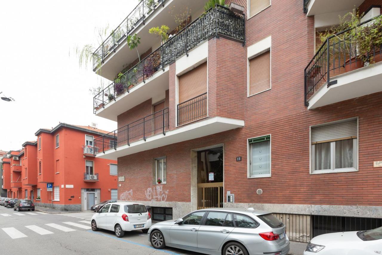 With Huge Terrace- Calvairate District Apartment *